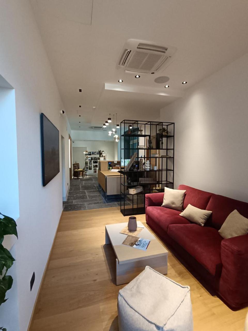 Wine Hotel San Carlo - Relais & Spa - Boutique Hotel Chiuro Екстериор снимка