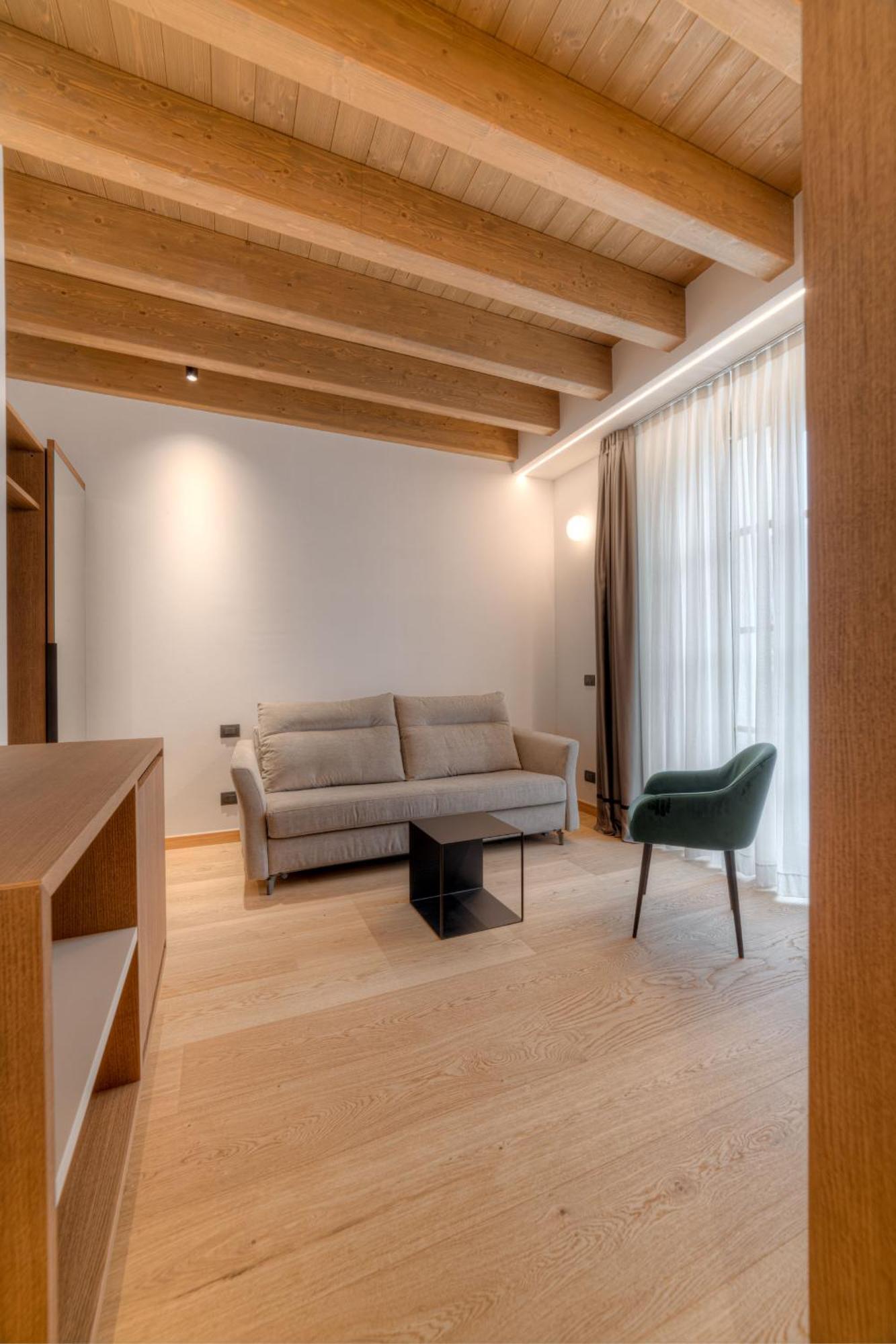 Wine Hotel San Carlo - Relais & Spa - Boutique Hotel Chiuro Екстериор снимка