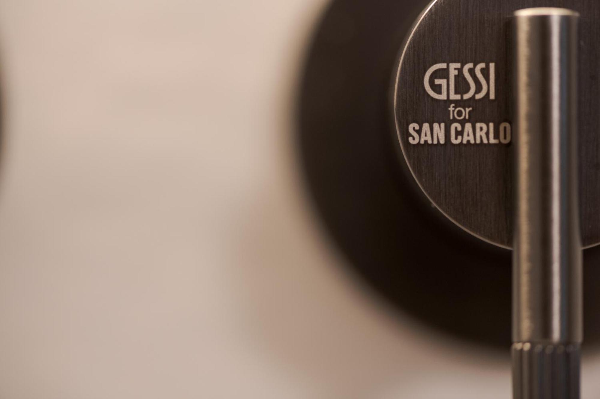 Wine Hotel San Carlo - Relais & Spa - Boutique Hotel Chiuro Екстериор снимка